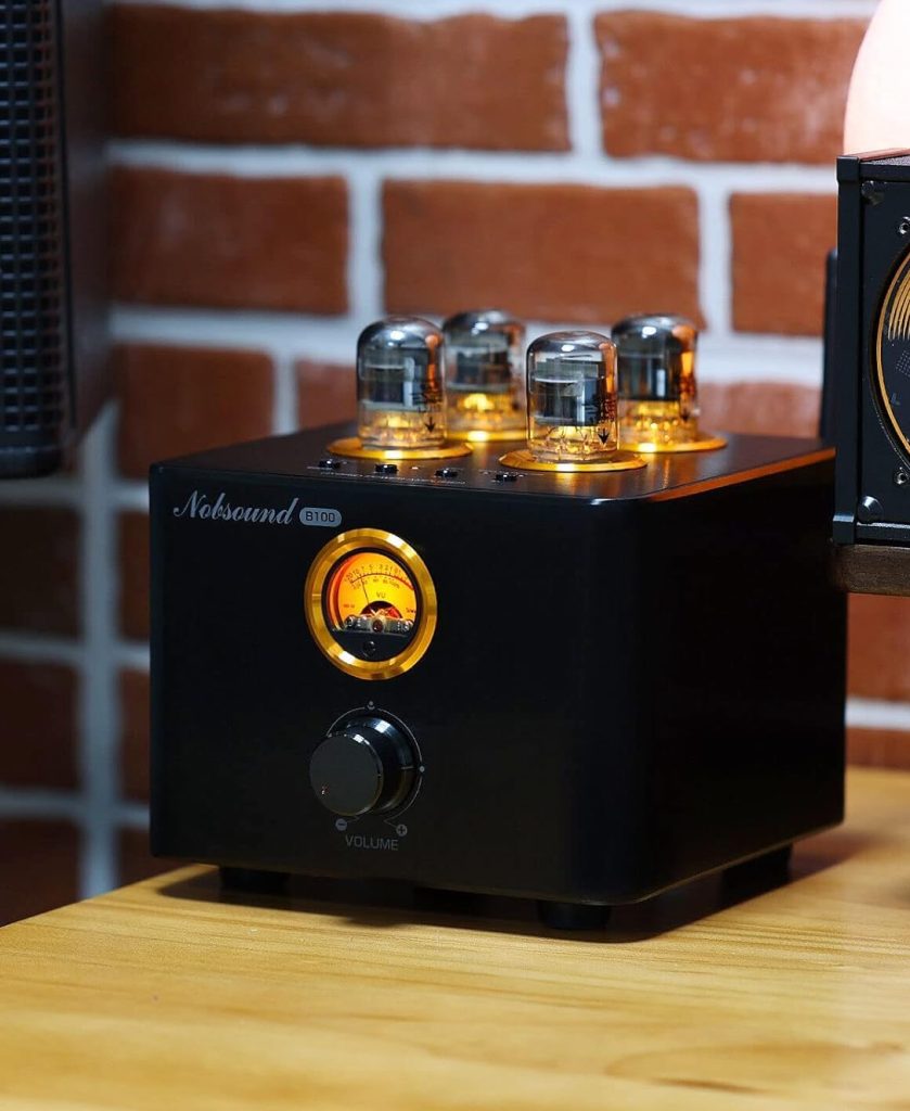 vintge tube power amplifier